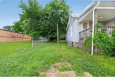 717 Baker Street, Zanesville, OH 43701 - Photo 6