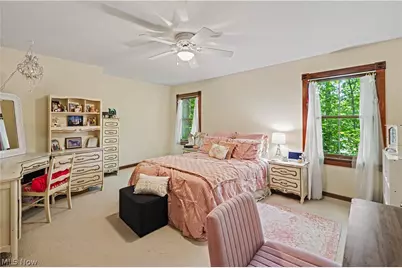 8851 Spring Valley Drive, Grandview Heights, OH 44147 - Photo 38