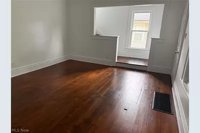 954 Pershing Road, Zanesville, OH 43701 - Photo 12