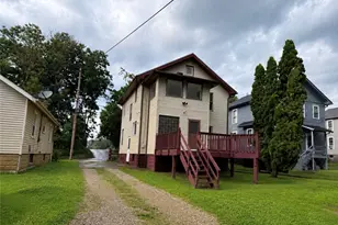 954 Pershing Rd, Zanesville, OH 43701 - Photo 2