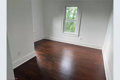 954 Pershing Road, Zanesville, OH 43701 - Photo 16