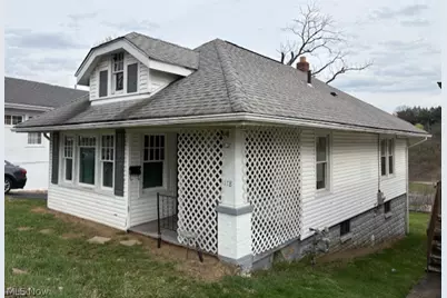 178 Rosslyn Boulevard, Steubenville, OH 43952 - Photo 2