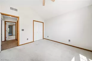 4956 Windsford Cir, North Ridgeville, OH 44039 - Photo 12