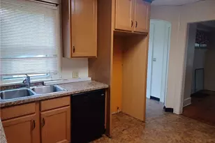 918 Winona Dr, Youngstown, OH 44511 - Photo 6