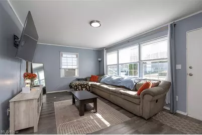 4144 Riverside Drive, Lorain, OH 44055 - Photo 4