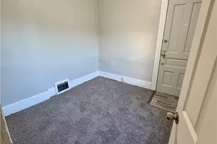 13210 Carrington Ave, Loveland, OH 44135 - Photo 8
