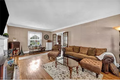 334 Cornell Avenue, Elyria, OH 44035 - Photo 8