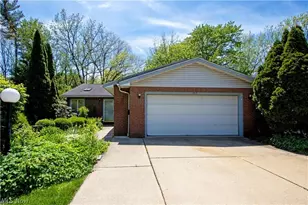 588 Forest Creek Dr, Wooster, OH 44691 - Photo 2