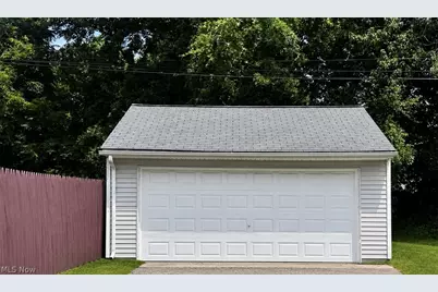 12905 Forest Avenue, Loveland, OH 44120 - Photo 2