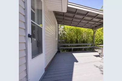 21901 Kennison Avenue, Euclid, OH 44123 - Photo 2