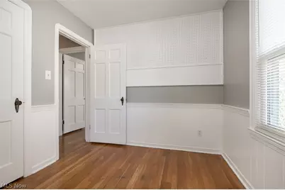 21901 Kennison Avenue, Euclid, OH 44123 - Photo 8