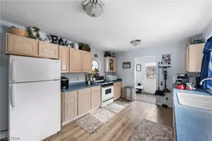 258 W Main St, Madison, OH 44057 - Photo 10