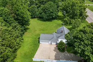 2748 Canton Rd, Uniontown, OH 44685 - Photo 44
