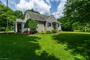 2748 Canton Rd, Uniontown, OH 44685 - Photo 6