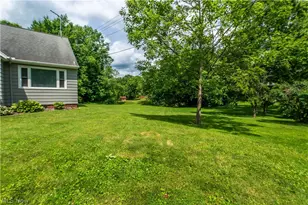 2748 Canton Rd, Uniontown, OH 44685 - Photo 14
