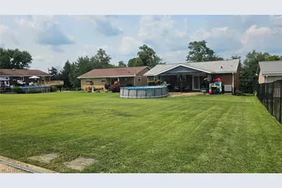 2654 Lafayette Boulevard, Steubenville, OH 43953 - Photo 6