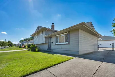 14121 Donald Drive, Brook Park, OH 44142 - Photo 4