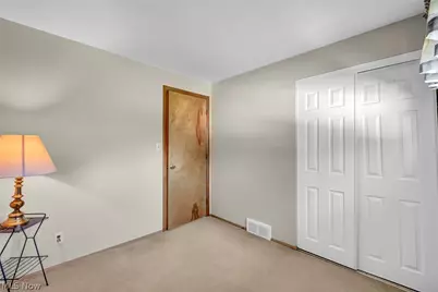 14121 Donald Drive, Brook Park, OH 44142 - Photo 20