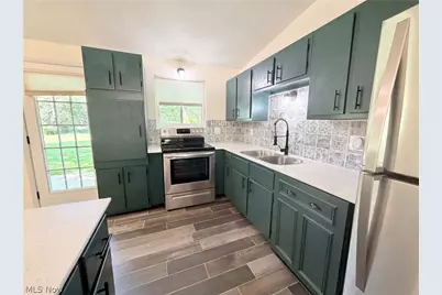 1817 Nugget Court, Beavercreek, OH 45431 - Photo 2