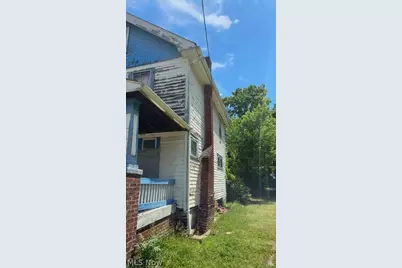 895 E 130th Street, Loveland, OH 44108 - Photo 2