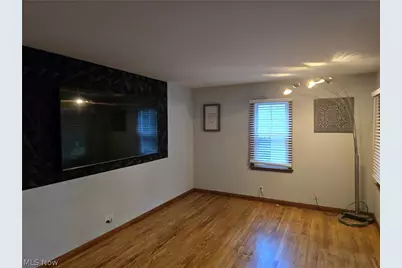 1853 Evergreen Avenue, Akron, OH 44301 - Photo 2