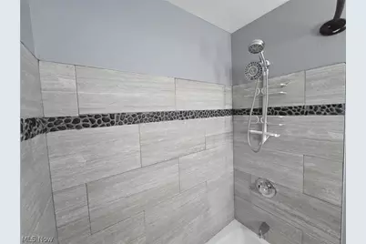 1853 Evergreen Avenue, Akron, OH 44301 - Photo 18