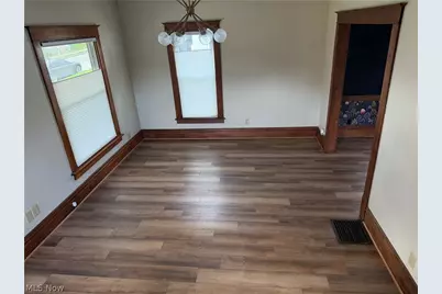 431 College Avenue, Wooster, OH 44691 - Photo 8