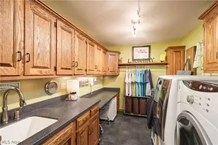 2793 Greenspire Cir, Akron, OH 44333 - Photo 18