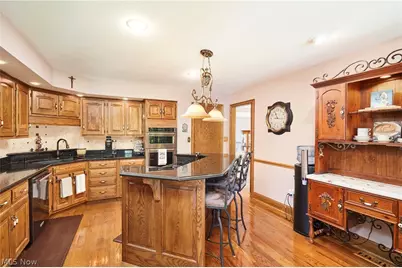 2793 Greenspire Lane, Akron, OH 44333 - Photo 16