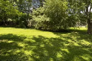 2033 Scenic Way, Akron, OH 44312 - Photo 2