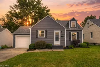 1026 Taggart Street NW, Massillon, OH 44646 - Photo 1