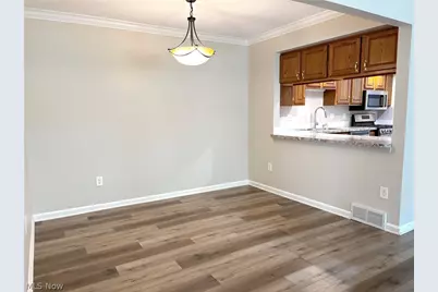 843 Arboretum Circle, Northfield, OH 44067 - Photo 8