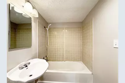 1615 Lehigh Avenue, Lorain, OH 44052 - Photo 38