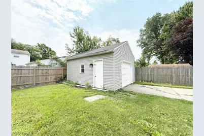 1615 Lehigh Avenue, Lorain, OH 44052 - Photo 10