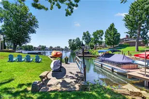 5630 N Island Dr NW, Canton, OH 44718 - Photo 4