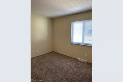 807 Albemarle Avenue, Cuyahoga Falls, OH 44221 - Photo 18