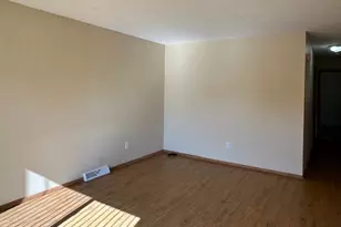 807 Albemarle Ave, Cuyahoga Falls, OH 44221 - Photo 6