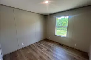 1055 May Rd, East Liverpool, OH 43920 - Photo 18
