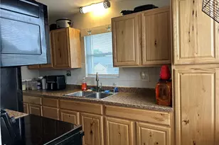 14 Grandview Rd, Cambridge, OH 43725 - Photo 2