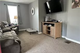 14 Grandview Rd, Cambridge, OH 43725 - Photo 6