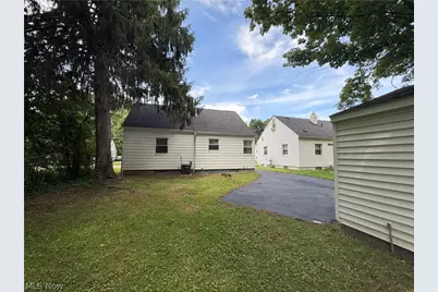 1045 Nome Avenue, Akron, OH 44320 - Photo 20