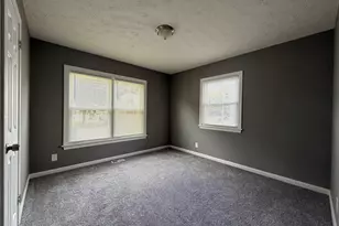 1045 Nome Ave, Akron, OH 44320 - Photo 10