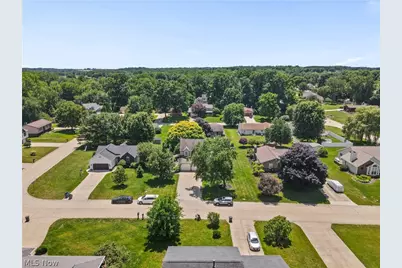 2732 Georgeanna Drive, Green, OH 44685 - Photo 44