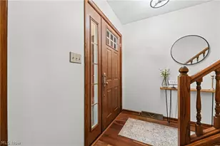 2732 Georgeanna Dr, Green, OH 44685 - Photo 4