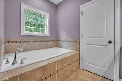 29345 White Road, Wickliffe, OH 44092 - Photo 22