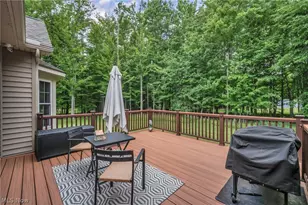 29345 White Rd, Wickliffe, OH 44092 - Photo 38