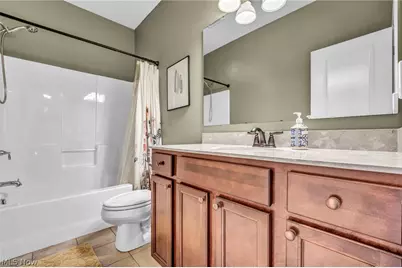 29345 White Road, Wickliffe, OH 44092 - Photo 16