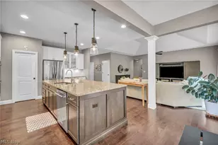 29345 White Rd, Wickliffe, OH 44092 - Photo 8