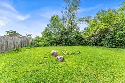 1222 W 14th Street, Lorain, OH 44052 - Photo 26