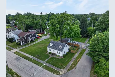 506 Adelaide Avenue SE, Warren, OH 44483 - Photo 4